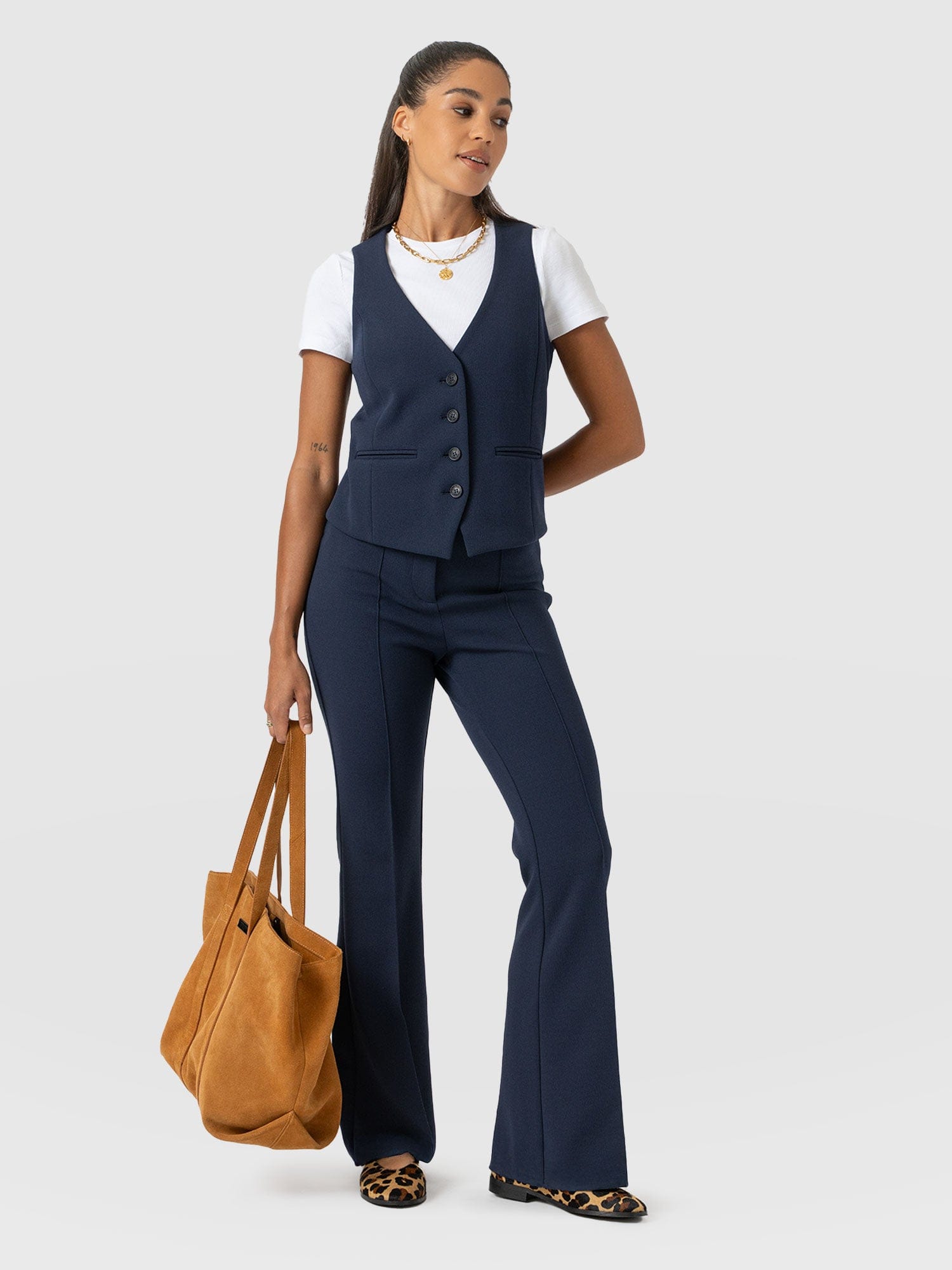 Freya Flared Pants - Navy - Women's Pants | Saint + Sofia USA